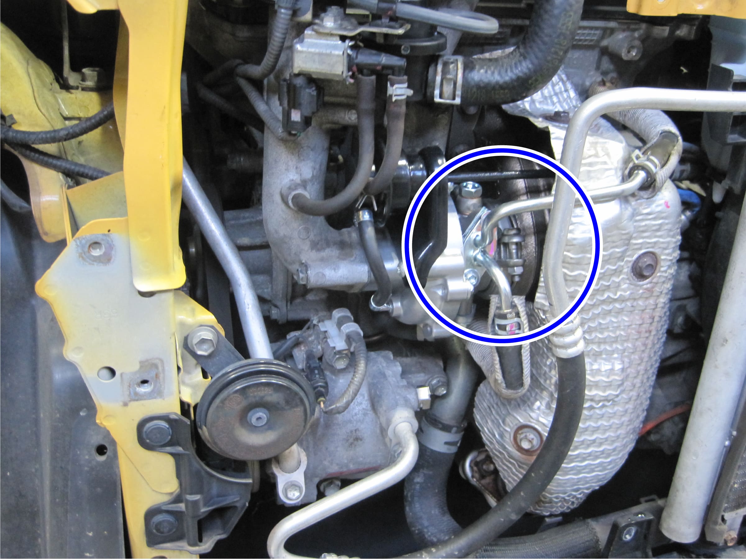 リビルト品のターボチャージャーに交換