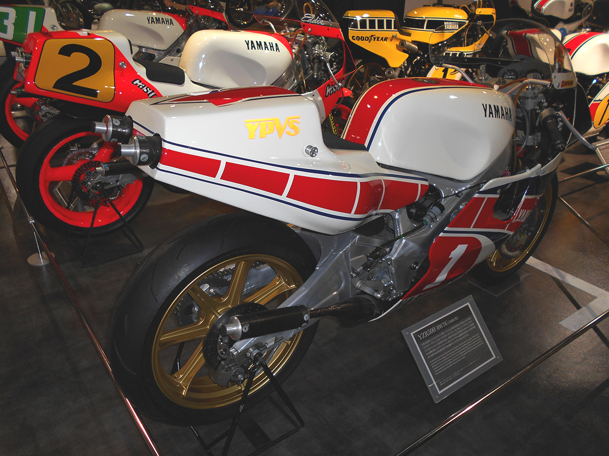 1986年/レースマシン YZR500(0W81)
